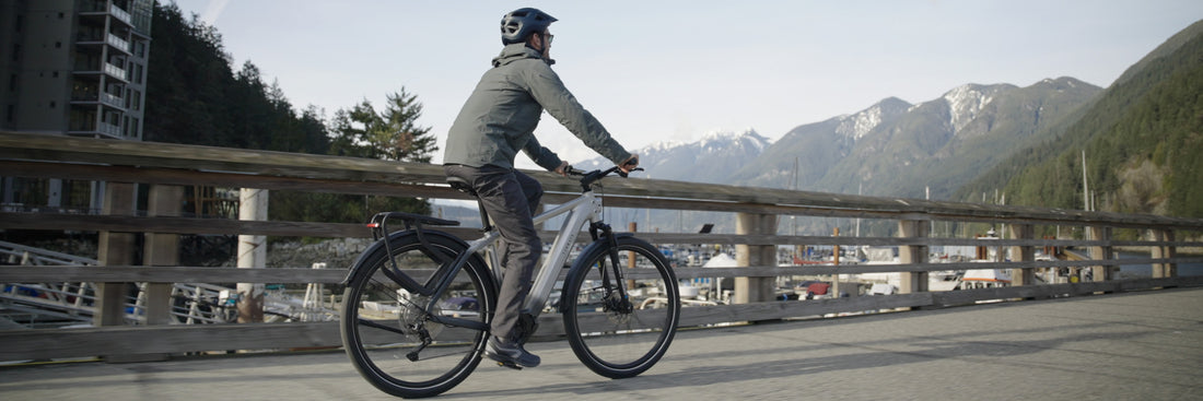 Safety First: How to Dress Smart for Your E-biking Trips