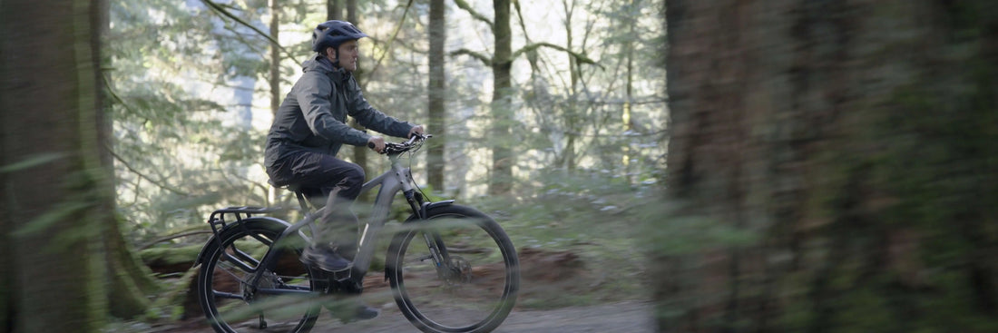 The Ultimate Guide for Hub-Drive and Mid-Drive E-Bikes